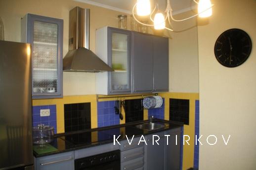 2-комнатная квартира на часы, сутки, Москва - квартира посуточно