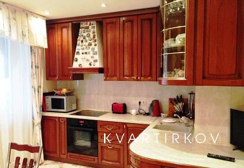 2-комнатная квартира на часы, сутки, Москва - квартира посуточно