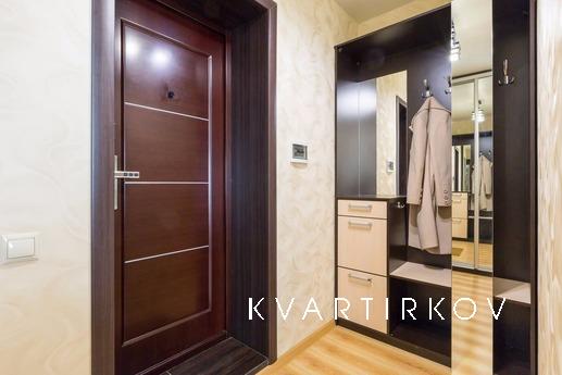 Luxury apartment the best price, Подольськ - квартира подобово