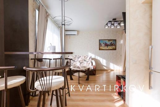 Luxury apartment the best price, Подольськ - квартира подобово