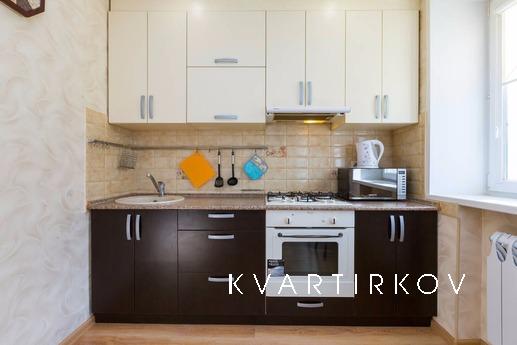 Luxury apartment the best price, Подольськ - квартира подобово