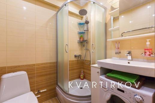 Luxury apartment the best price, Подольськ - квартира подобово