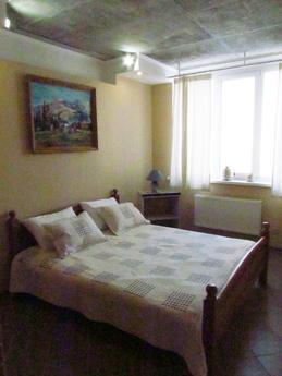 2 кімнатна квартира подобово, Київ - квартира подобово