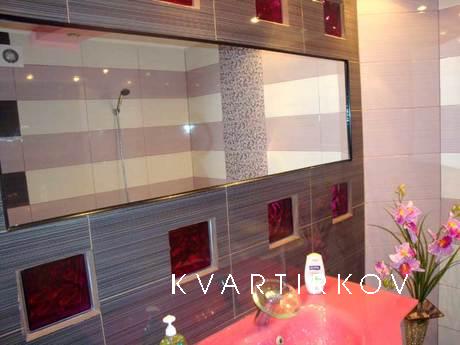 Beautiful apartment (Kherson), Kherson - apartment by the day
