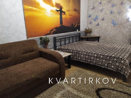 Отличная 1-комн.квартира ЛЮКС,самый центр Хмельницкого,возле