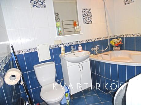New elite house, clean and cozy!, Khmelnytskyi - apartment by the day