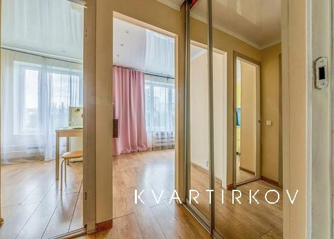 Уютная квартира у метро, Москва - квартира посуточно