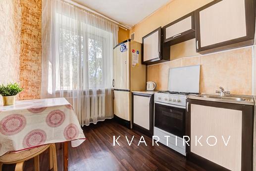 Cozy apartment near the metro, Москва - квартира подобово
