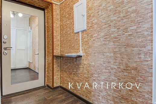 Cozy apartment near the metro, Москва - квартира подобово