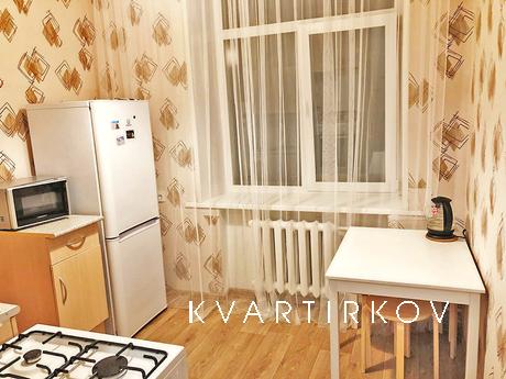 Уютная квартира у метро, Москва - квартира посуточно