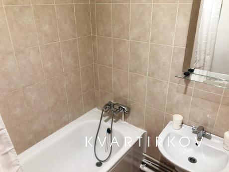 Уютная квартира у метро, Москва - квартира посуточно