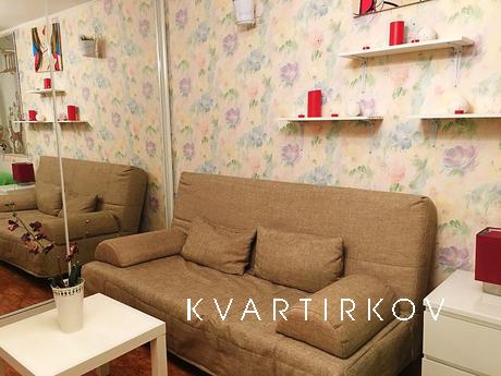 1 bedroom apartment for rent, Москва - квартира подобово