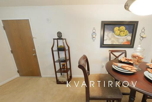 2-комнатная посуточно на Юго-Западе, Москва - квартира посуточно