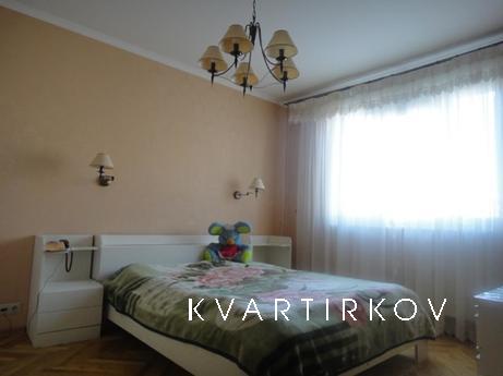 Ближайшая станция метро Юго-Западная, 7 минут пешком. 7/16 э