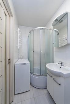 Two-room apartment, in the SmartHouse residential complex, near the subway, Kyiv - apartment by the day