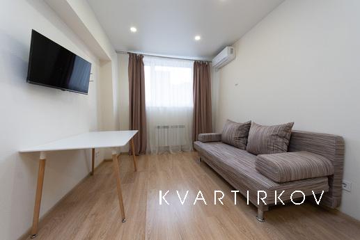 Two-room apartment, in the SmartHouse residential complex, near the subway, Kyiv - apartment by the day