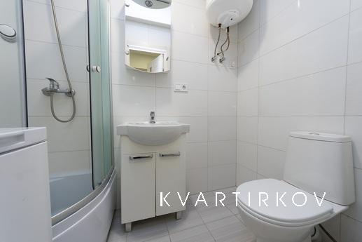 Two-room apartment, in the SmartHouse residential complex, near the subway, Kyiv - apartment by the day