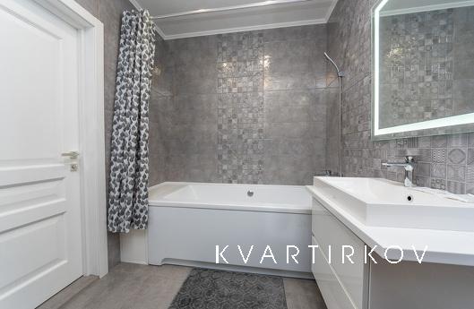 Experience it at home, in Kiev!, Kyiv - apartment by the day