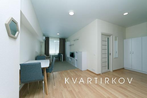 Two-room apartment in the SmartHouse residential complex, near the subway., Kyiv - apartment by the day