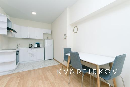 Two-room apartment in the SmartHouse residential complex, near the subway., Kyiv - apartment by the day