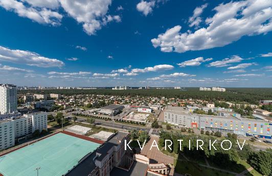 Quiet studio with panoramic views., Kyiv - apartment by the day