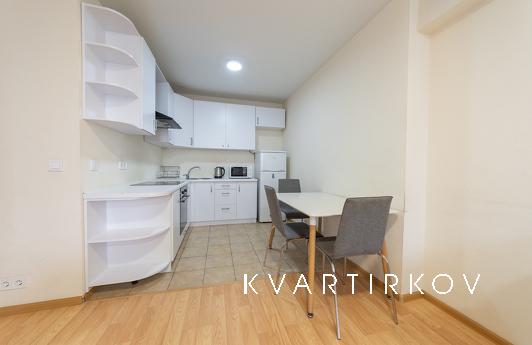 Daily rent in SmartHouse Residential Com, Kyiv - apartment by the day