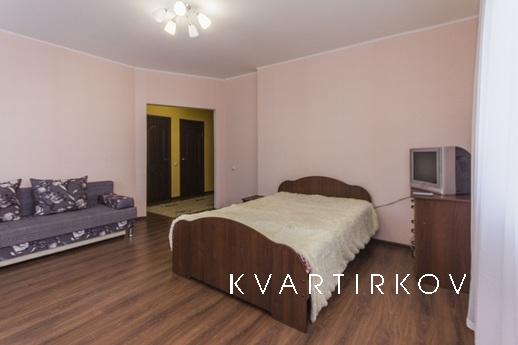 2 bedroom apartment for rent, Tyumen - apartment by the day