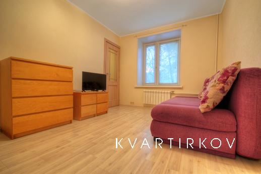 Апартаменты на Октябрьском Поле, Москва - квартира посуточно