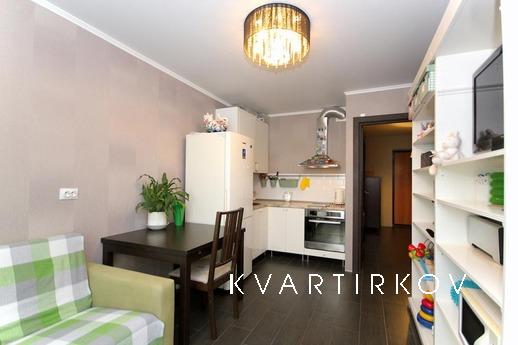 сдам квартиру, Екатеринбург - квартира посуточно