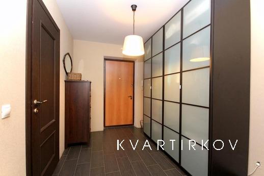 сдам квартиру, Екатеринбург - квартира посуточно