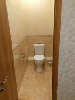 квартира возле тц Ашан,Кристалл, Тюмень - квартира посуточно