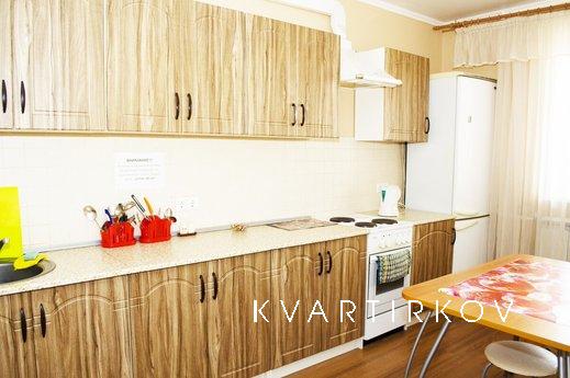 квартира возле тц Ашан,Кристалл, Тюмень - квартира посуточно