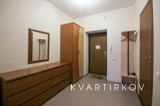 1 комнатная квартира в центре, Тюмень - квартира посуточно