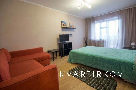 1 комнатная квартира в центре, Тюмень - квартира посуточно