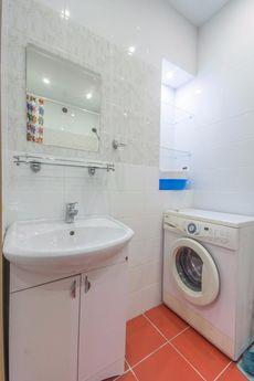 1 комнатная квартира посуточно, Тюмень - квартира посуточно