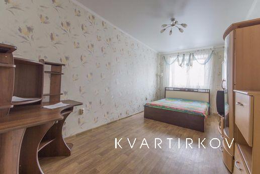 1 комнатная квартира посуточно, Тюмень - квартира посуточно