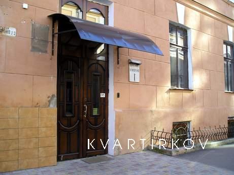 A cozy hostel in the heart of the city, Odessa - apartment by the day
