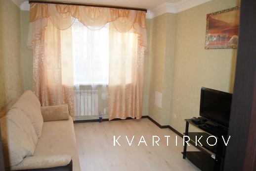 2-комнатная квартира у Нефтегаза, Тюмень - квартира посуточно