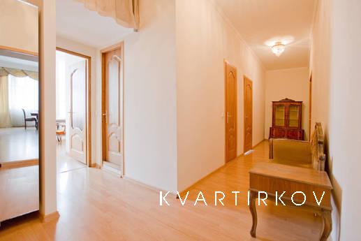 4 bedroom apartment, Санкт-Петербург - квартира подобово