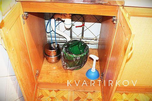 Посуточно ул. Крупской 241-71, Славянск-на-Кубани - квартира посуточно