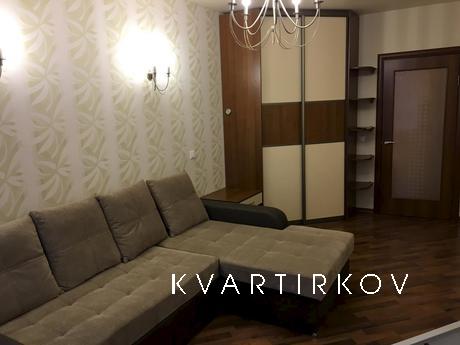 Apartment with a new renovation, Іжевськ - квартира подобово