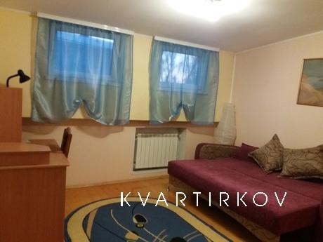 3 кімнатна квартира в аренду, Івано-Франківськ - квартира подобово
