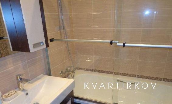 Сдаётся уютная квартира рядом с метро, с хорошим евроремонто