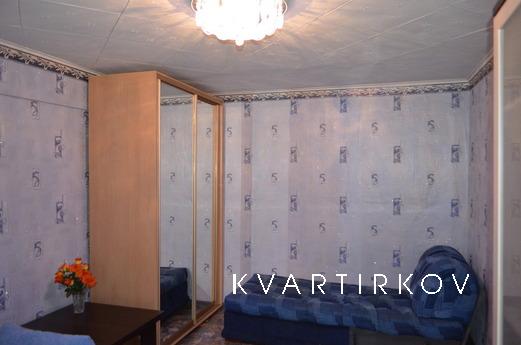 One bedroom apartment, Podolsk - apartment by the day