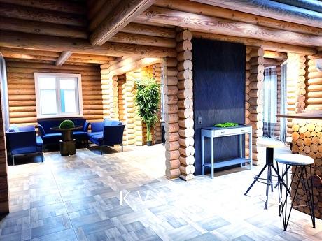 Дом посуточно с басейном барбекю беседкой караоке.
Оренда бу