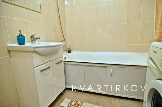 Sunny apartments (Qiwi), Санкт-Петербург - квартира подобово