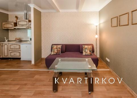 Нова 2-кімнатна квартира, Миколаїв - квартира подобово