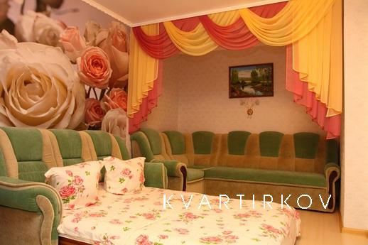 Cozy 1 bedroom apartment near the sea, Berdiansk - apartment by the day