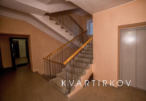 Daily Kronstadt Pereulok 2, Смоленськ - квартира подобово