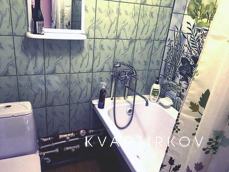 Однокомнатная квартира в центре, Сатка - квартира посуточно